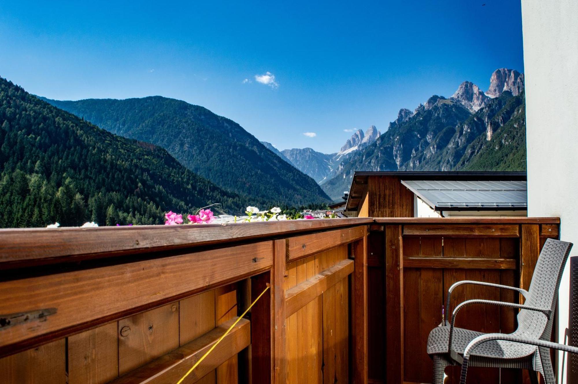 Albergo Serena Auronzo di Cadore Esterno foto